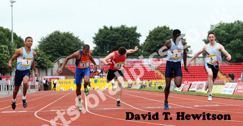 No 1 Leon Reid (Avon) wins the Senior Boys 100 metres.